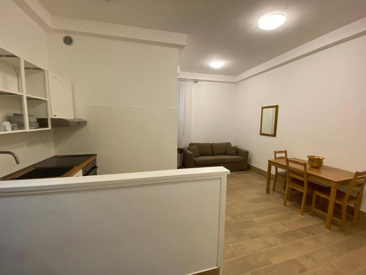 Art Atelier Apartments โรม ภายนอก รูปภาพ